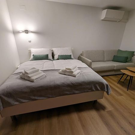 Studio Apartment Velis Radovljica Bagian luar foto