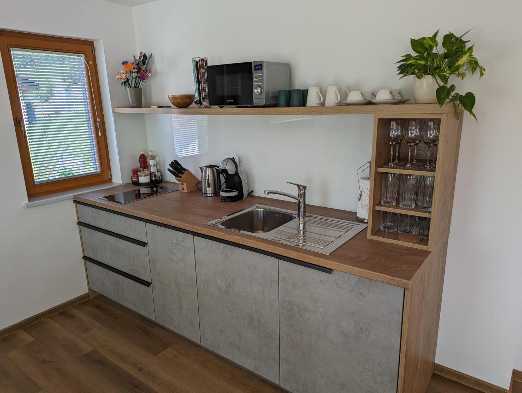 Studio Apartment Velis Radovljica Bagian luar foto